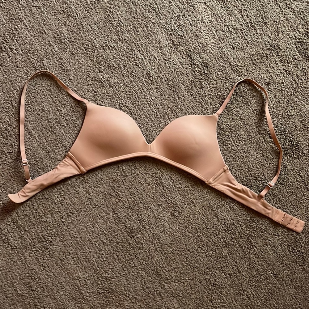 Nude Padded Hollister Gilly Hicks Bra